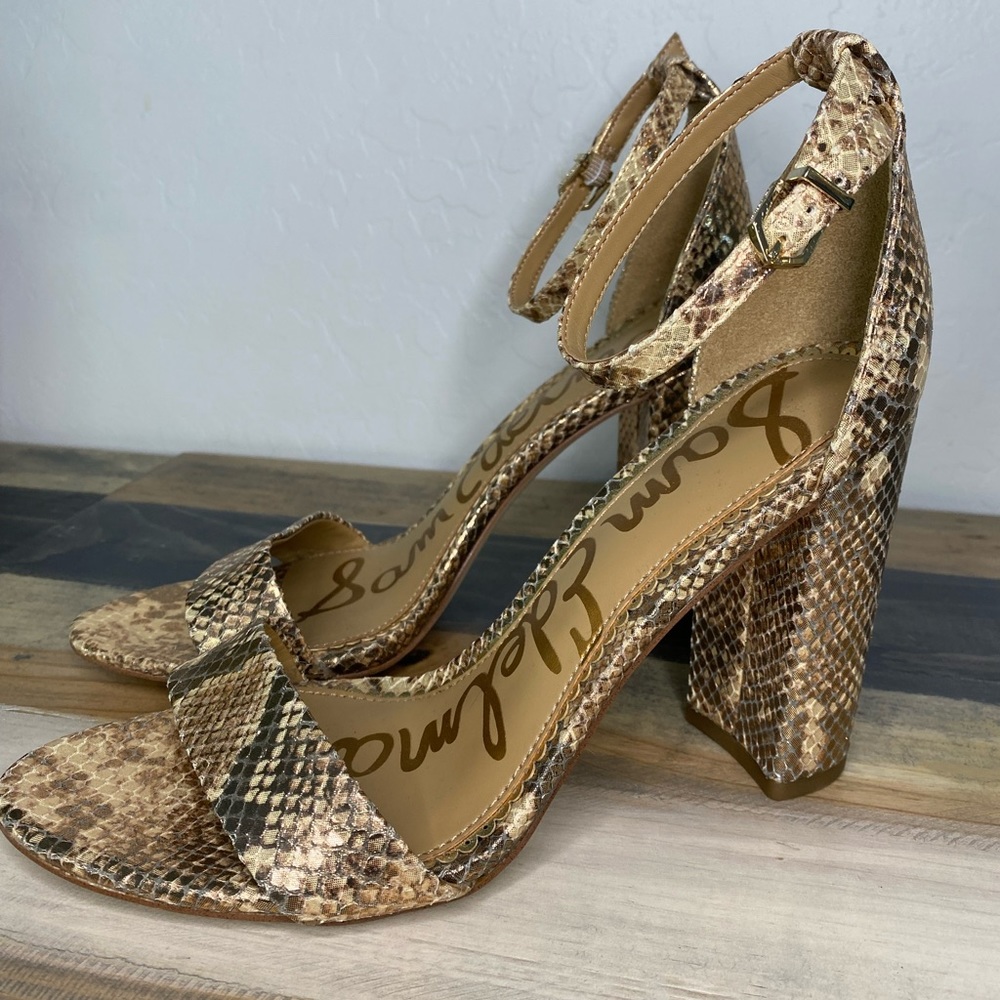 Sam Edelman Gold Snakeskin heels. Size 7.5 in women